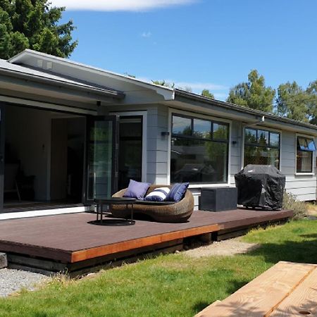Villa Huxley Retreat Twizel Exterior foto